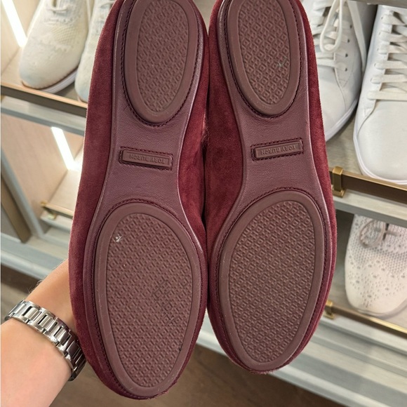 Tory Burch Minnie flats suede burgundy crystals - Picture 4 of 7